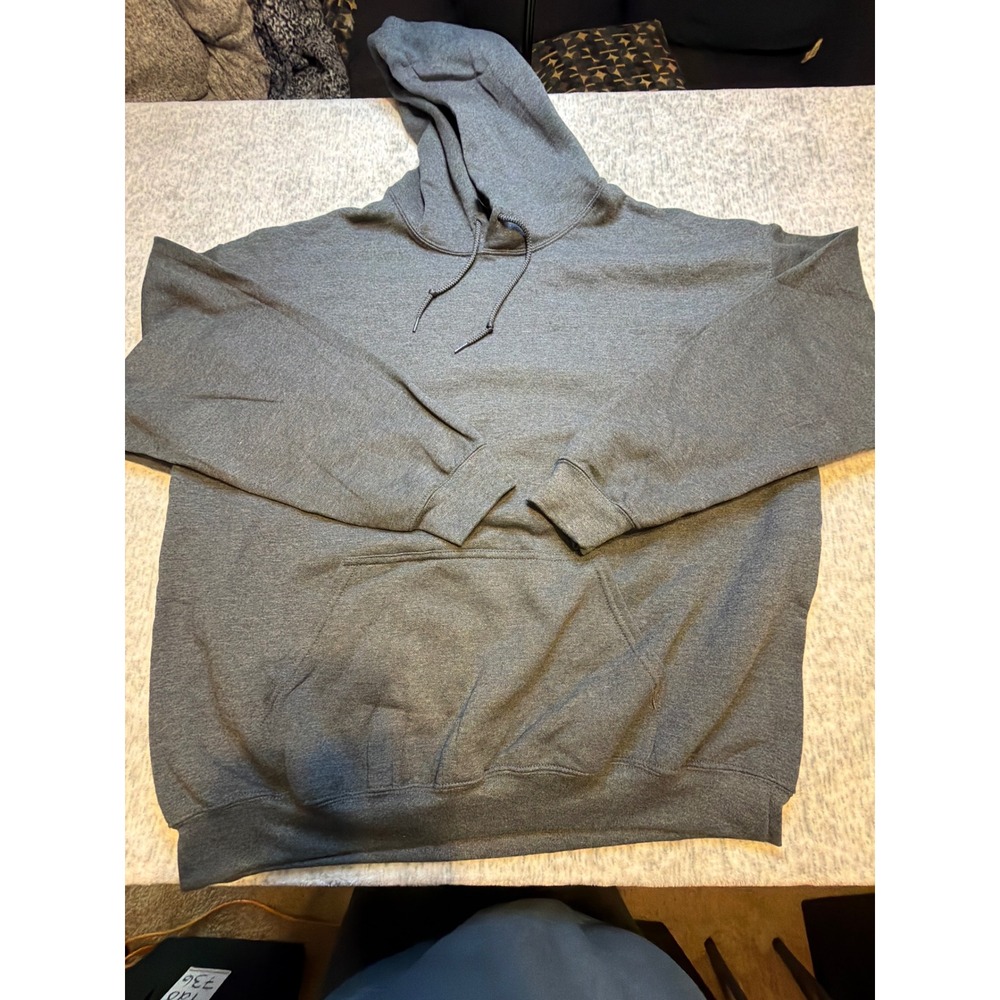 Gildan Heavy Blend Gray Pullover Hoodie Sweatshirt XL NWOT